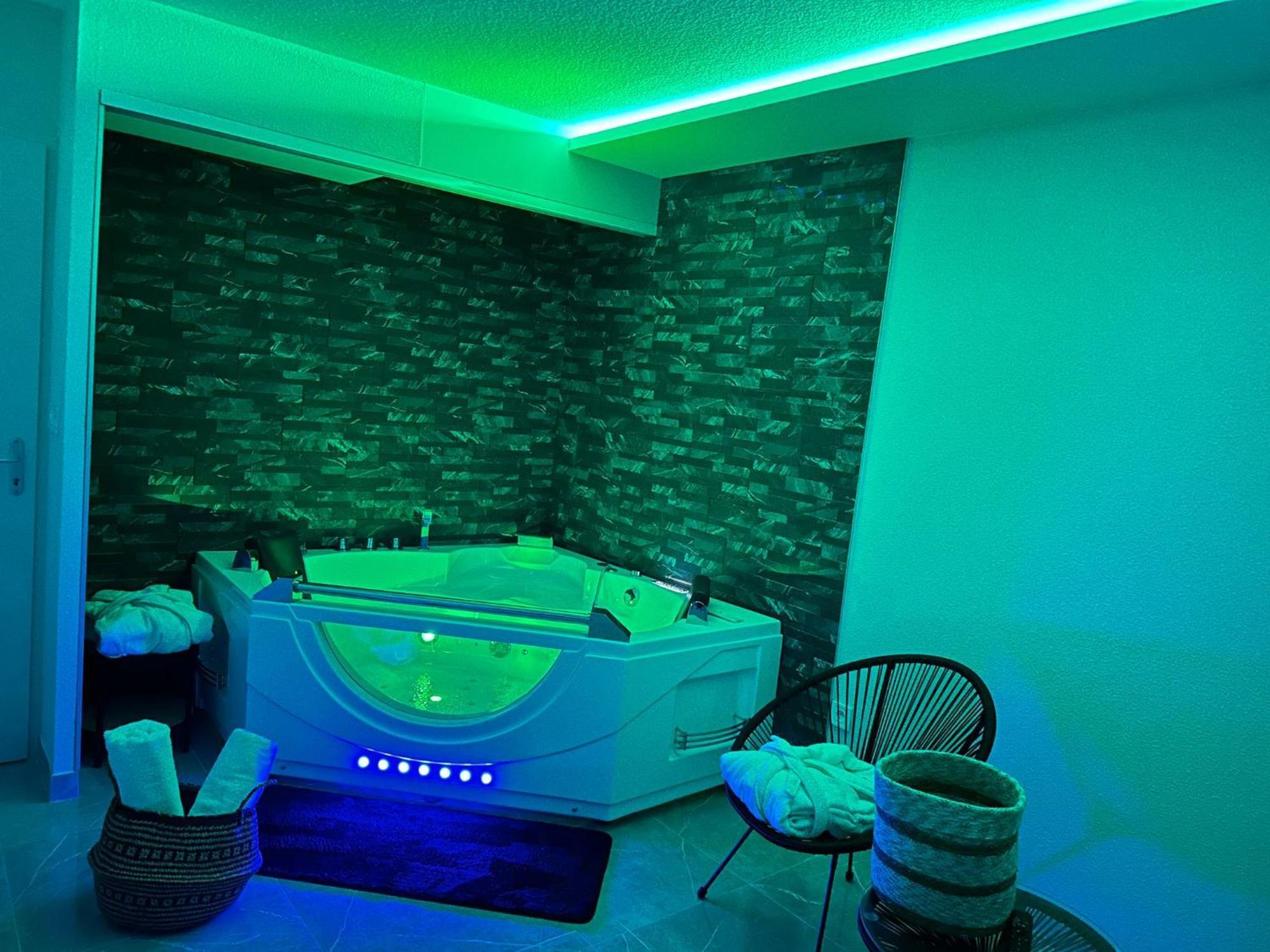 T3 5 Etoile Jacuzzi Apartment Toulouse Ngoại thất bức ảnh